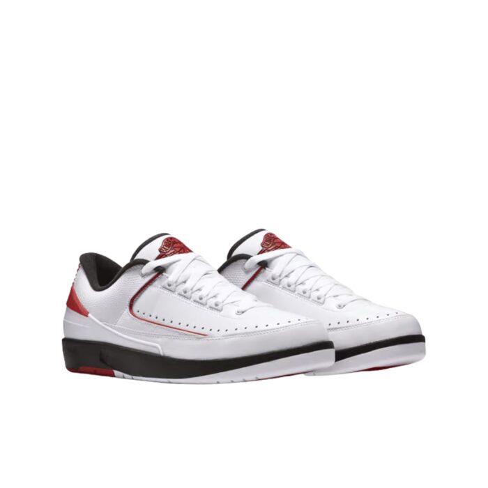 NIKE AIR JORDAN 2 RETRO LOW CHICAGO 832819 101