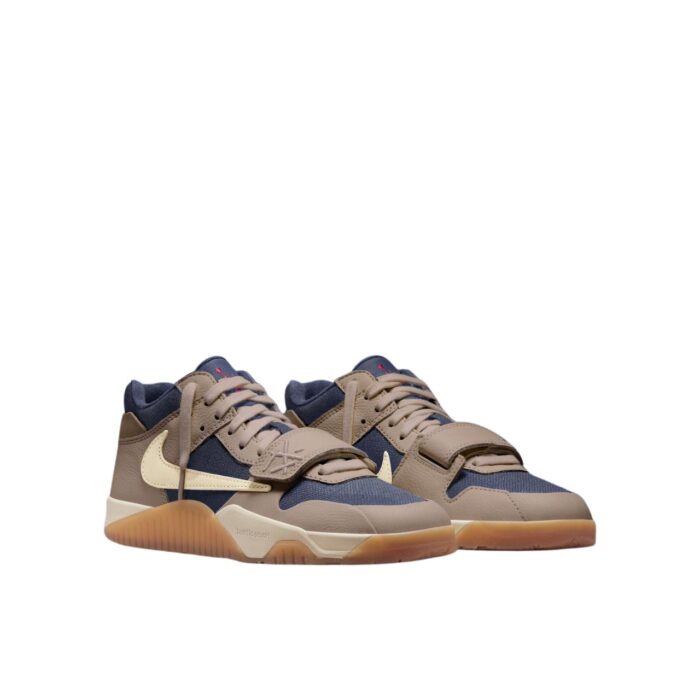 NIKE AIR JORDAN X TRAVIS SCOTT X JUMPMAN JACK TAUPE HAZE GREY AND BROWN