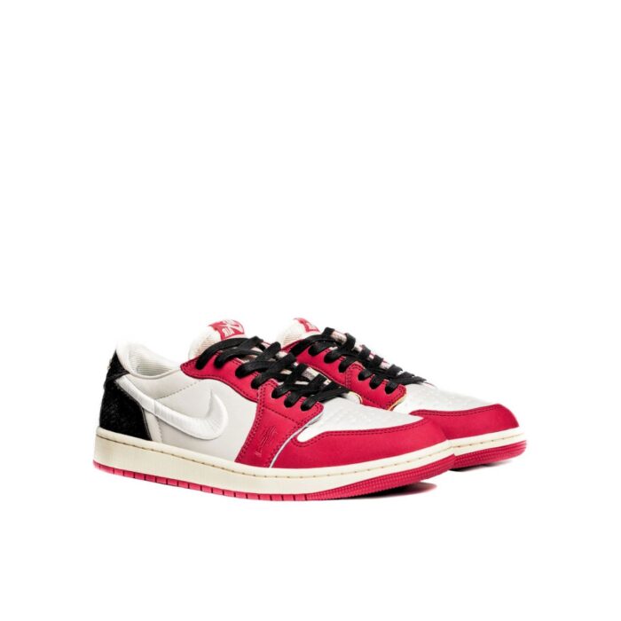 NIKE AIR JORDAN 1 LOW OG HOME X TROPHY ROOM SAIL VARSITY RED BLACK METALLIC GOLD HV6157 100