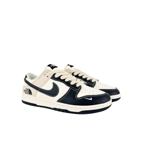 Nike SB Dunk Low X The North Face White Black Rice Hook