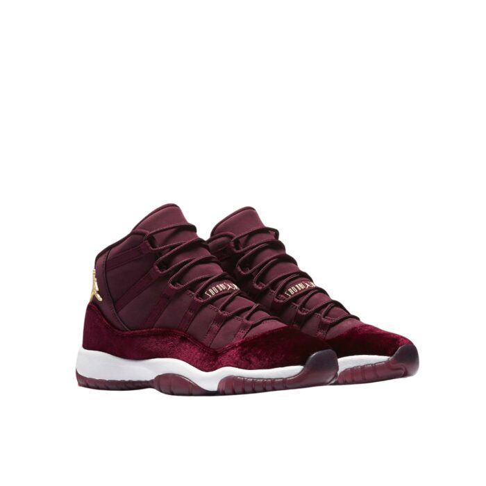 NIKE AIR JORDAN 11 RETRO HEIRESS VELVET RED 852625 650