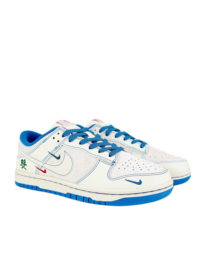 NIKE SB DUNK LOW WHITE BLUE STITCHING FORTUNE RED AG3702 857