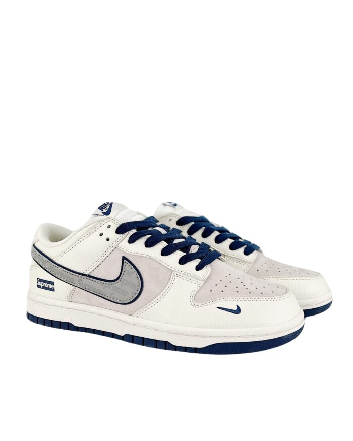 NIKE SB DUNK LOW X SUPREME CASUAL BOOTS WHITE BLUE SMALL HOOK XX2025 268