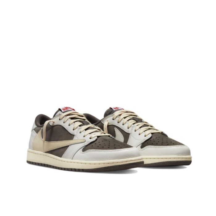 NIKE AIR JORDAN 1 LOW X TRAVIS SCOTT REVERSE MOCHA - Image 3