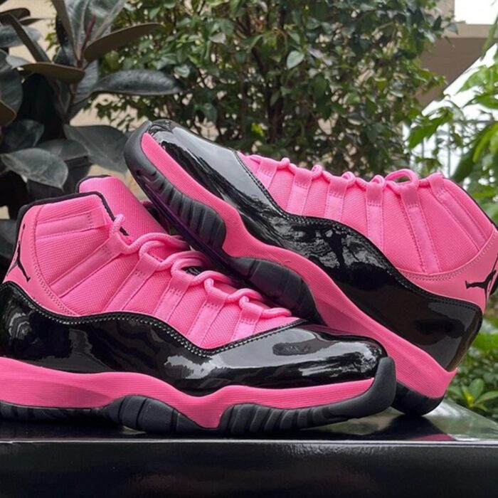 NIKE AIR JORDAN 11 BLACK PINK - Image 2