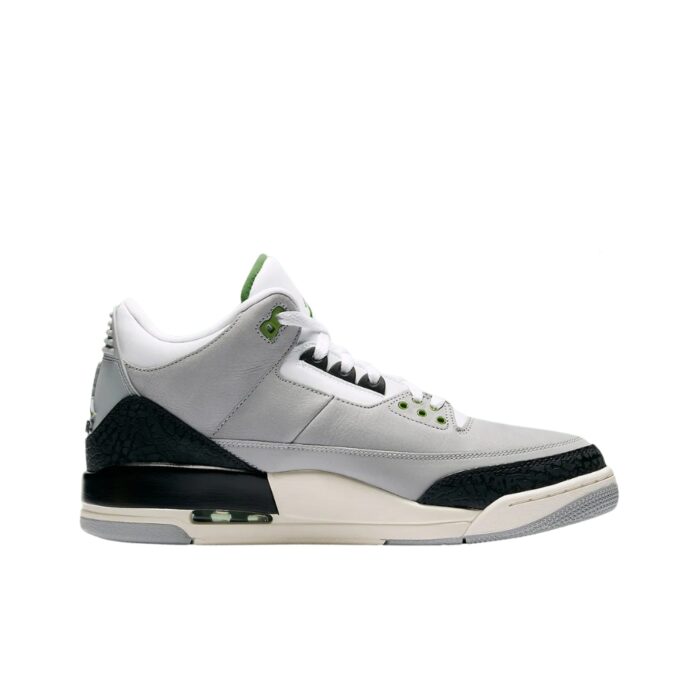 NIKE AIR JORDAN 3 AIR TRAINER 1 CHLOROPHYLL 136064 006 - Image 2
