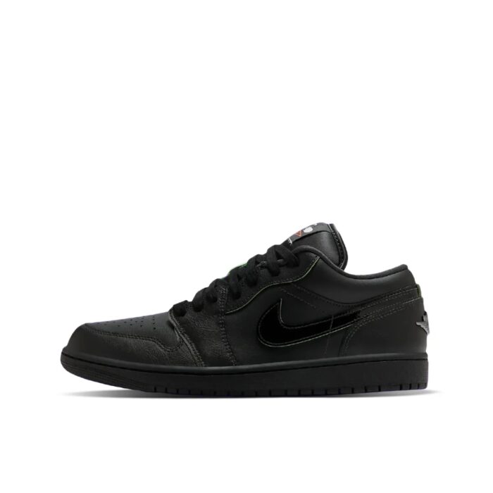 NIKE AIR JORDAN 1 LOW SE BLACK CAT - Image 2