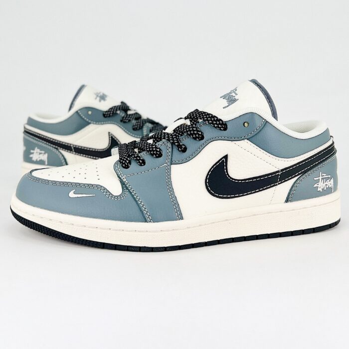 NIKE AIR JORDAN 1 LOW X TRAVIS SCOTT X STUSSY BLUE GREY WHITE - Image 3