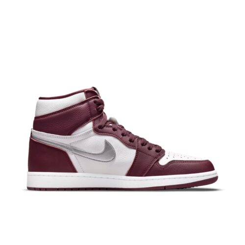 NIKE AIR JORDAN 1 RETRO HIGH OG BORDEAUX 555088 611 - Image 3
