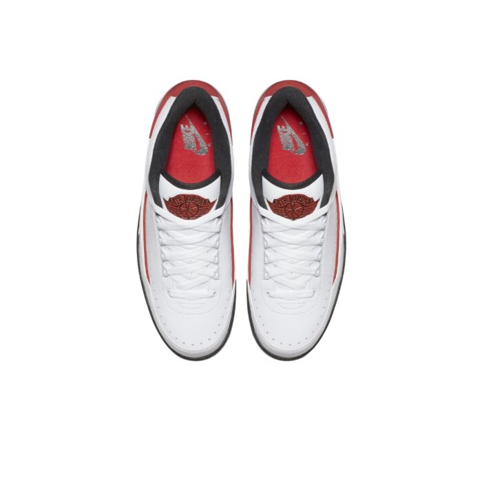 NIKE AIR JORDAN 2 RETRO LOW CHICAGO 832819 101 - Image 4