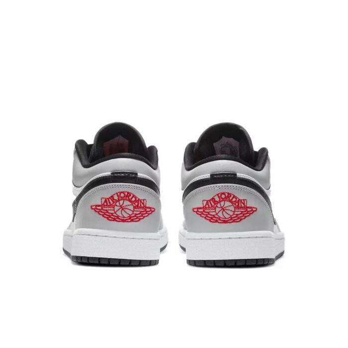 NIKE AIR JORDAN 1 LOW LIGHT SMOKE GREY 553558 030 - Image 4