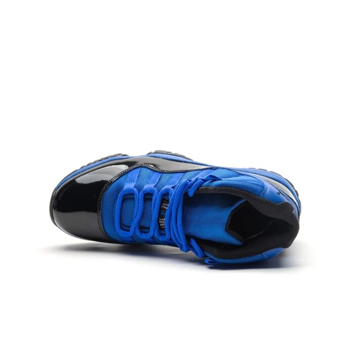 NIKE JORDAN 11 ROYAL BLUE AND BLACK - Image 4
