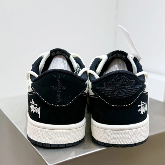 NIKE AIR JORDAN 1 LOW X TRAVIS SCOTT X STUSSY BLACK WHITE - Image 6