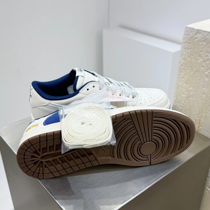 NIKE AIR JORDAN 1 LOW X TRAVIS SCOTT X STUSSY BLUE WHITE - Image 4