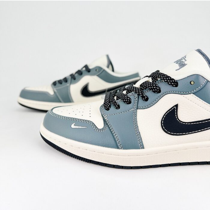 NIKE AIR JORDAN 1 LOW X TRAVIS SCOTT X STUSSY BLUE GREY WHITE - Image 4