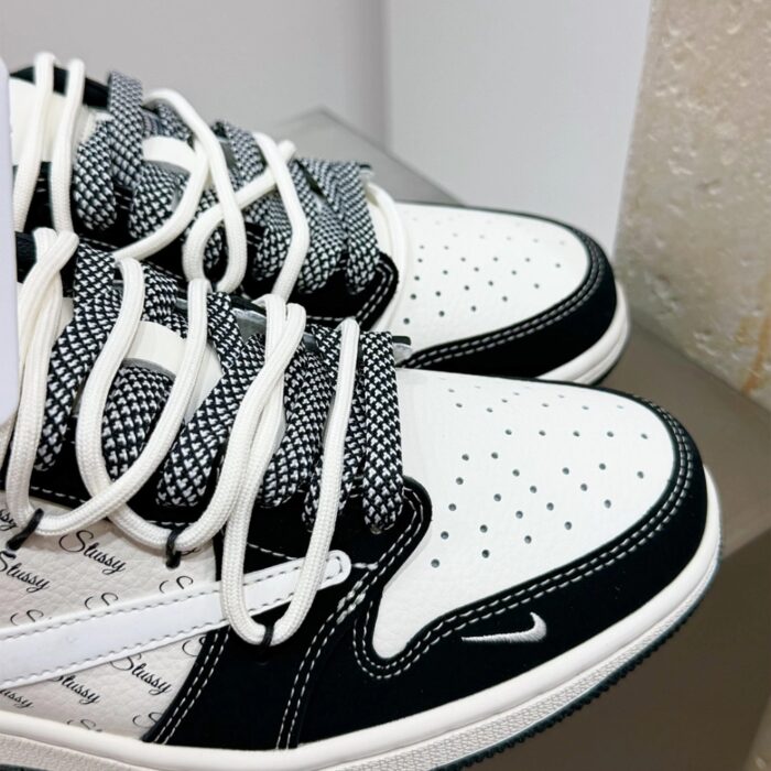 NIKE AIR JORDAN 1 LOW X TRAVIS SCOTT X STUSSY BLACK WHITE - Image 5