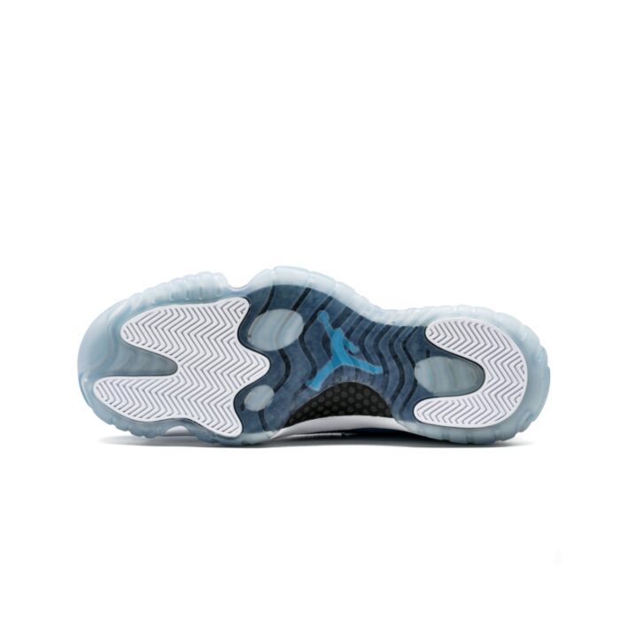 NIKE AIR JORDAN 11 RETRO PANTONE 689479 405 - Image 6