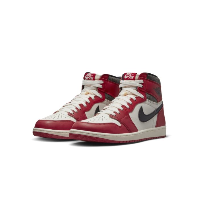 NIKE AIR JORDAN 1 CHICAGO DZ5485 612 - Image 4
