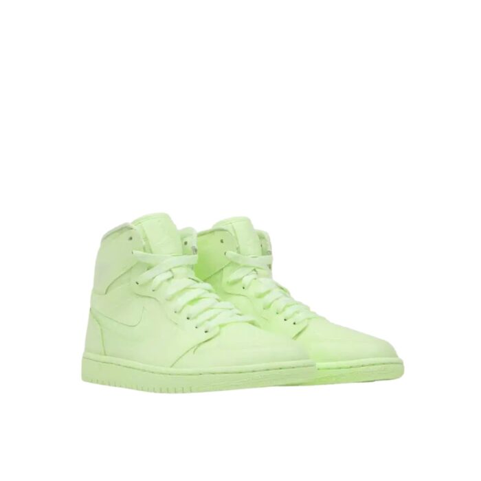 NIKE AIR JORDAN 1 RETRO HIGH BARELY VOLT AH7389 700