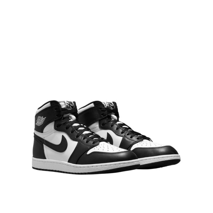 NIKE AIR JORDAN 1 OG WHITE BLACK 1985
