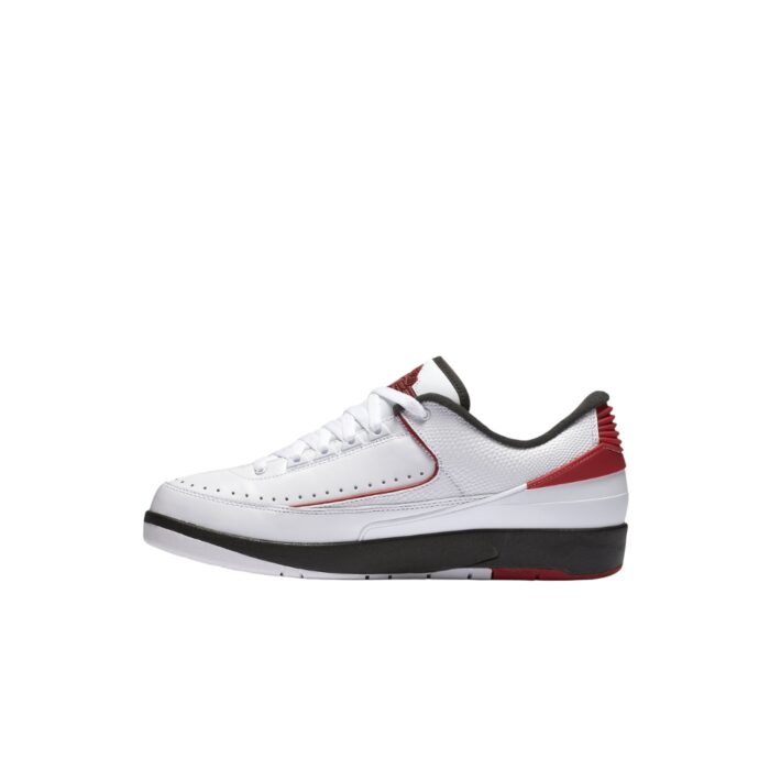 NIKE AIR JORDAN 2 RETRO LOW CHICAGO 832819 101 - Image 2