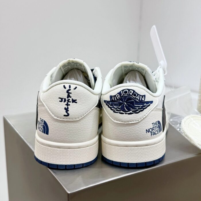 NIKE AIR JORDAN 1 LOW X TRAVIS SCOTT X THE NORTH FACE BLUE WHITE - Image 6