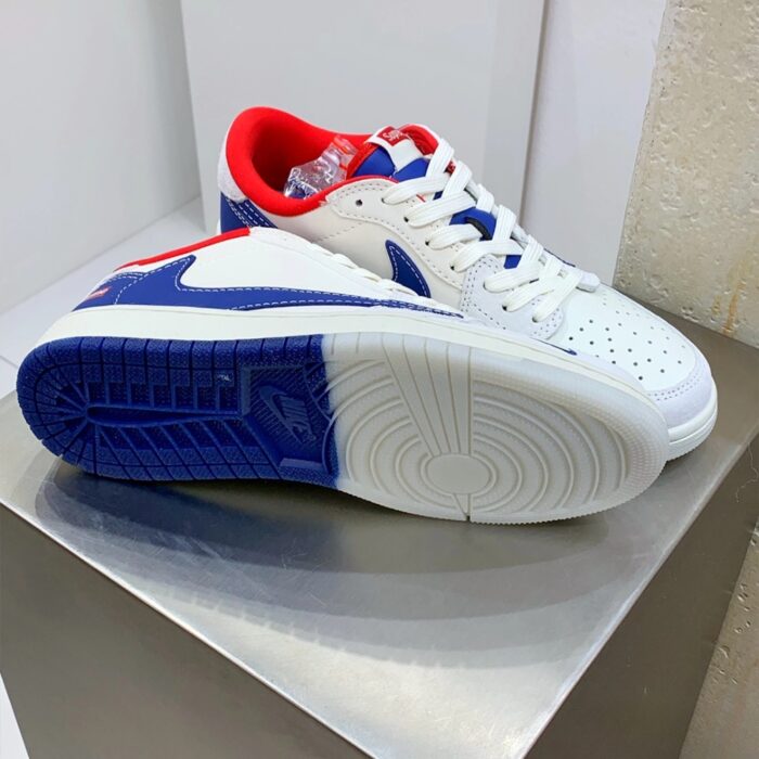 NIKE AIR JORDAN 1 X TRAVIS SCOTT X SUPREME WHITE BLUE RED - Image 3