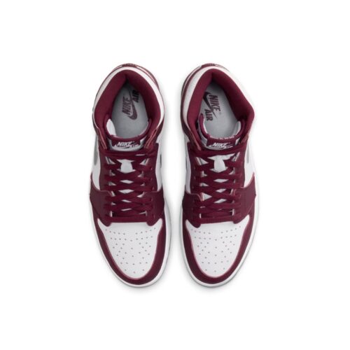 NIKE AIR JORDAN 1 RETRO HIGH OG BORDEAUX 555088 611 - Image 4