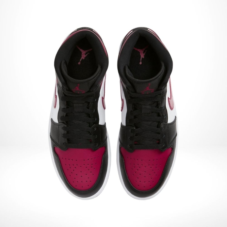 Top-down view of the Air Jordan 1