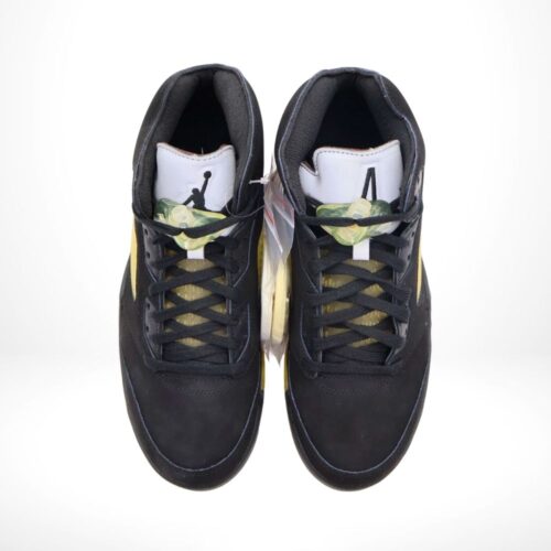 Top-down view of the Air Jordan 5