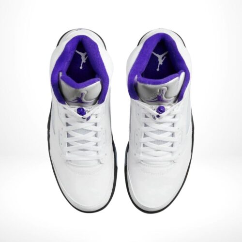 Top-down view of the Air Jordan 5