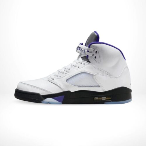 Medial side view of the Air Jordan 5