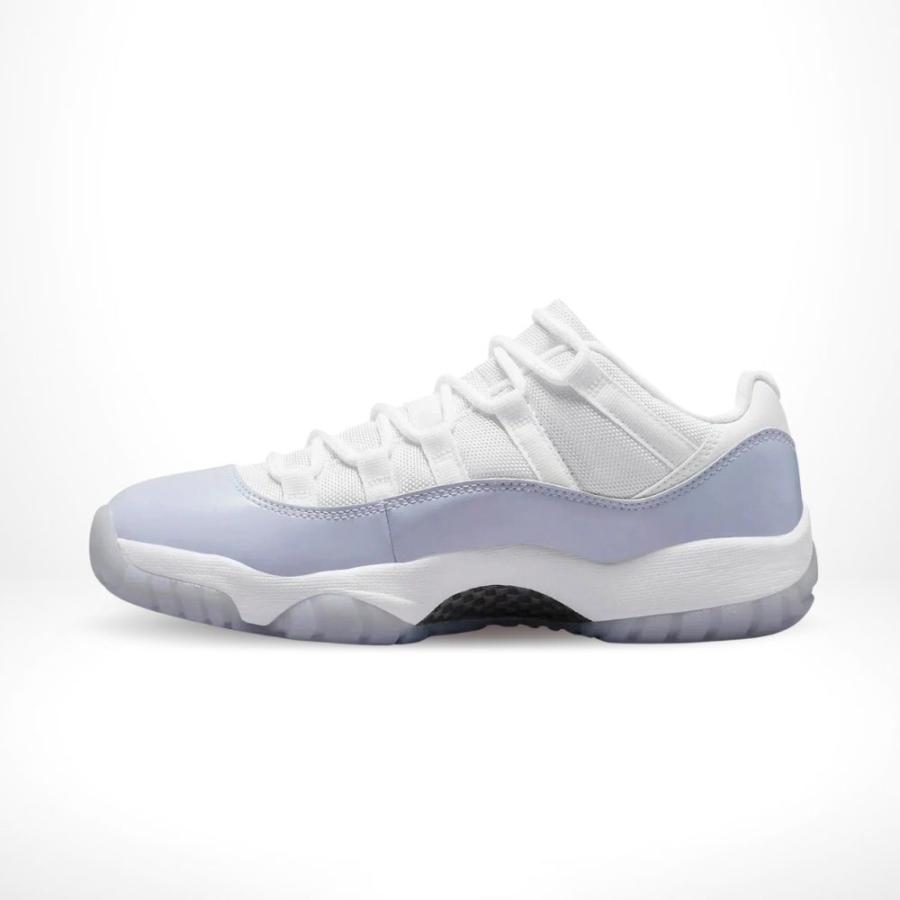 Medial side view of the Air Jordan 11