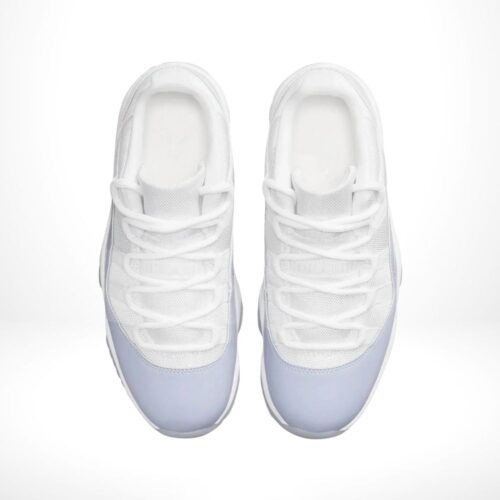 Top-down view of the Air Jordan 11