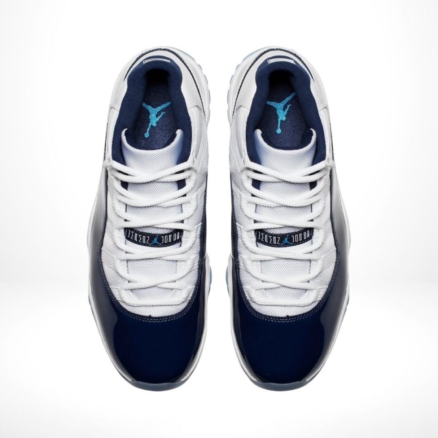 Top-down view of the Air Jordan 11