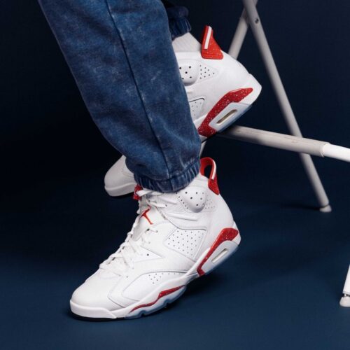 On-foot of the Air Jordan 6