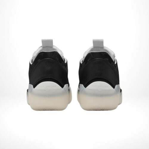 Rear view of the Air Jordan 39