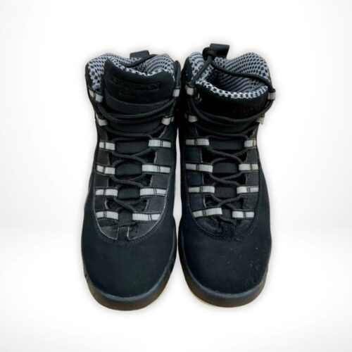 Top-down view of the Air Jordan 10