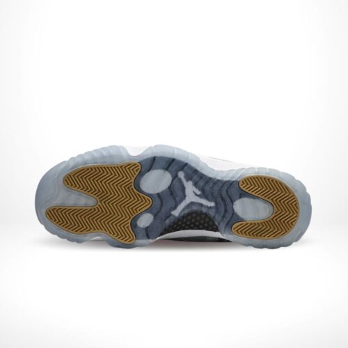 Bottom view of the Air Jordan 10