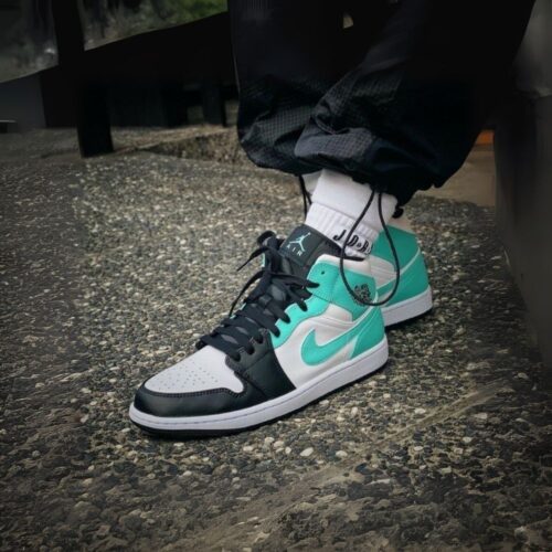 On-foot of the Air Jordan 1