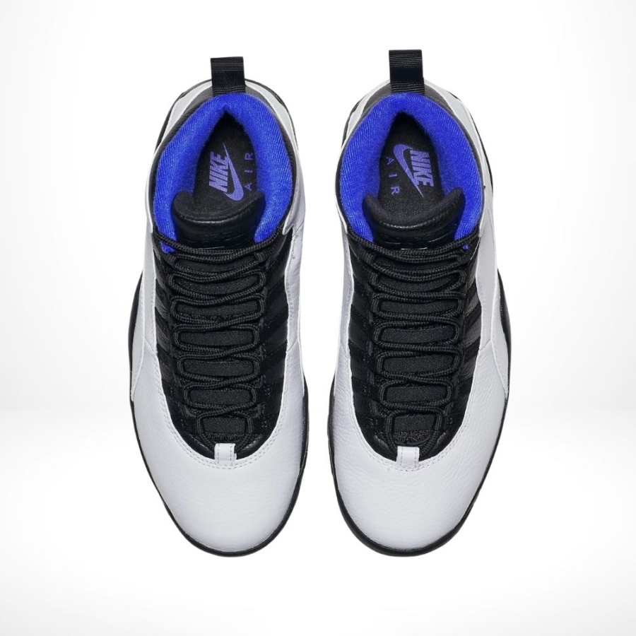 Top-down view of the Air Jordan 10