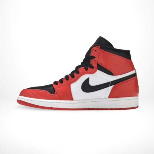 Medial side view of the Air Jordan 1