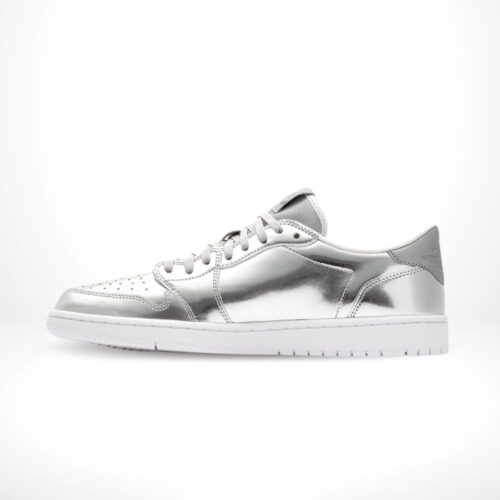 Medial side view of the Air Jordan 1