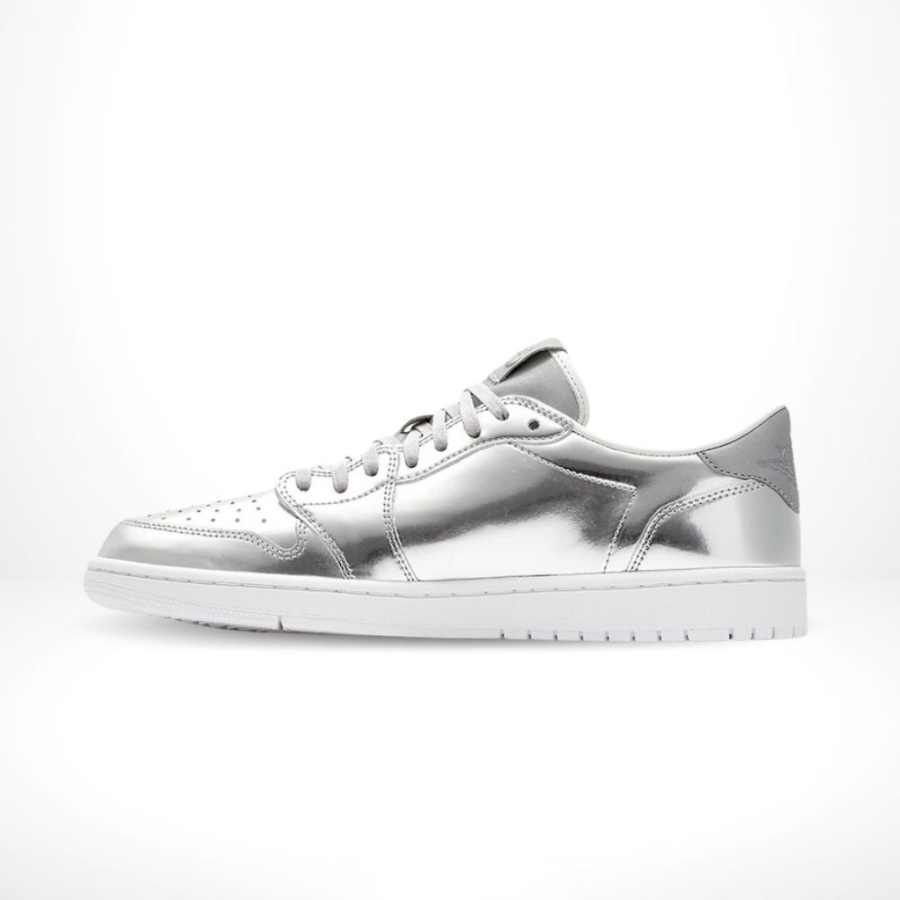 Medial side view of the Air Jordan 1