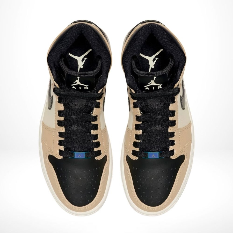 Top-down view of the Air Jordan 1