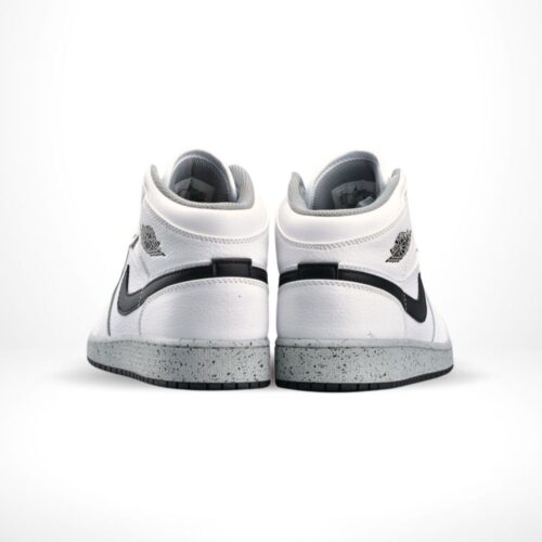 Rear view of the Air Jordan 1