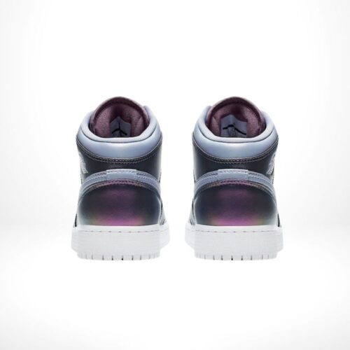 Rear view of the Air Jordan 1