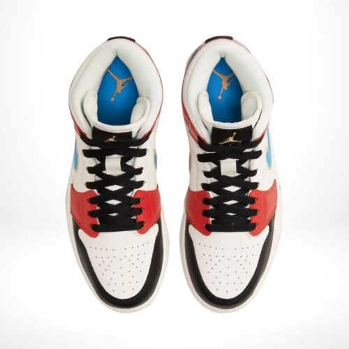 Top-down view of the Air Jordan 1