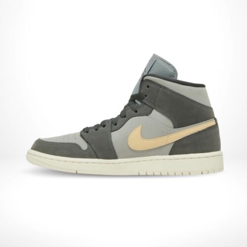 Medial side view of the Air Jordan 1