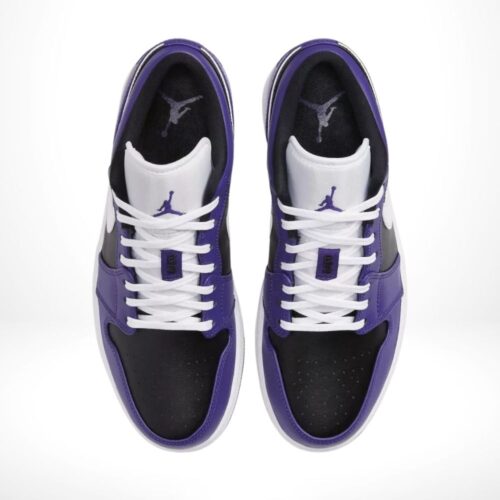 Top-down view of the Air Jordan 1